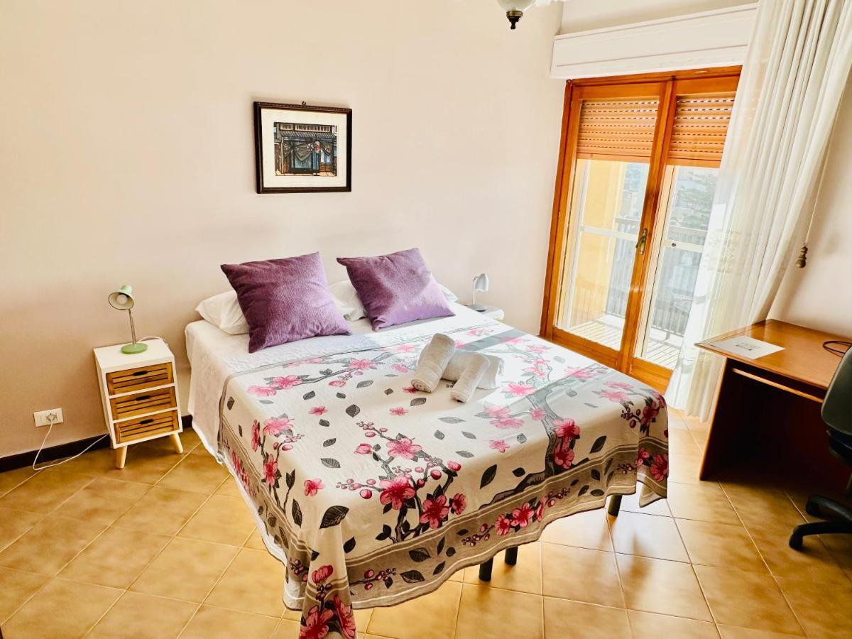 Attico Milanti - Parcheggio Privato Apartman Trapani Kültér fotó